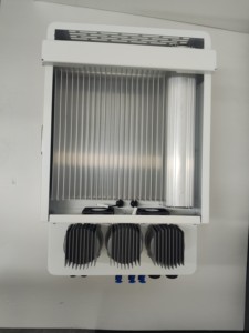 Nuevas innovaciones de Deye, inversor híbrido trifásico de 10kw, rendimiento de alta calidad para soluciones de energía solar fiables - Product Image 5