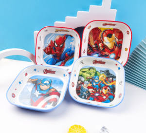 Platos de cena de melamina cuadrados de dos colores de Marvel <span class=keywords><strong>Hero</strong></span> Plato de servir comida de dibujos animados para niños personalizados - Product Image 5