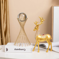 Ornements décoratifs en métal multi-styles, art abstrait moderne 3D, boule de cristal en verre avec support en fer doré pour la décoration de la maison