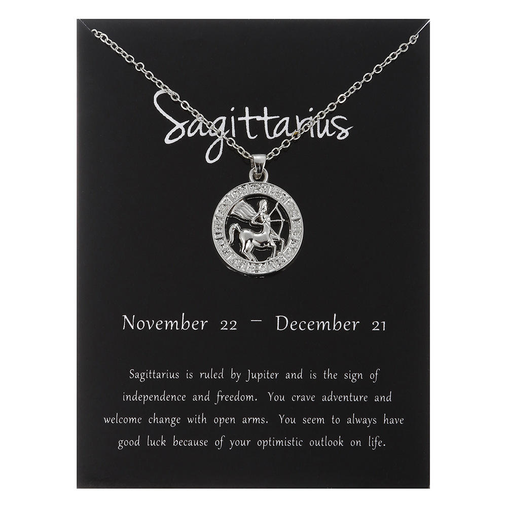 Sagittarius con carta