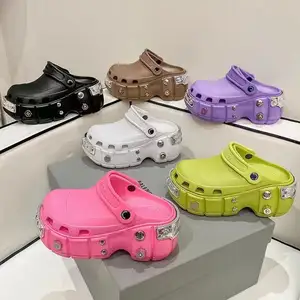 2024 Nieuwe Mode Populaire Buitenglijbanen Tuin Klompen Eva Slippers Sandalen Platform Zomer Klompen & Muiltjes Unisex