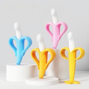 Anneaux <span class=keywords><strong>de</strong></span> <span class=keywords><strong>dentition</strong></span> pour bébé à la banane, très vendus, brosses à <span class=keywords><strong>dentition</strong></span> en silicone pour bébé avec ventouses, anneaux <span class=keywords><strong>de</strong></span> <span class=keywords><strong>dentition</strong></span>, anneaux <span class=keywords><strong>de</strong></span> <span class=keywords><strong>dentition</strong></span> <span class=keywords><strong>de</strong></span> qualité alimentaire - Product Image 1