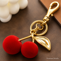 Porte-clés en velours floqué cerise, pendentif mignon en forme de fruit pour sac, breloque pour sac à main femme, ornement suspendu pour voiture, accessoire cadeau
