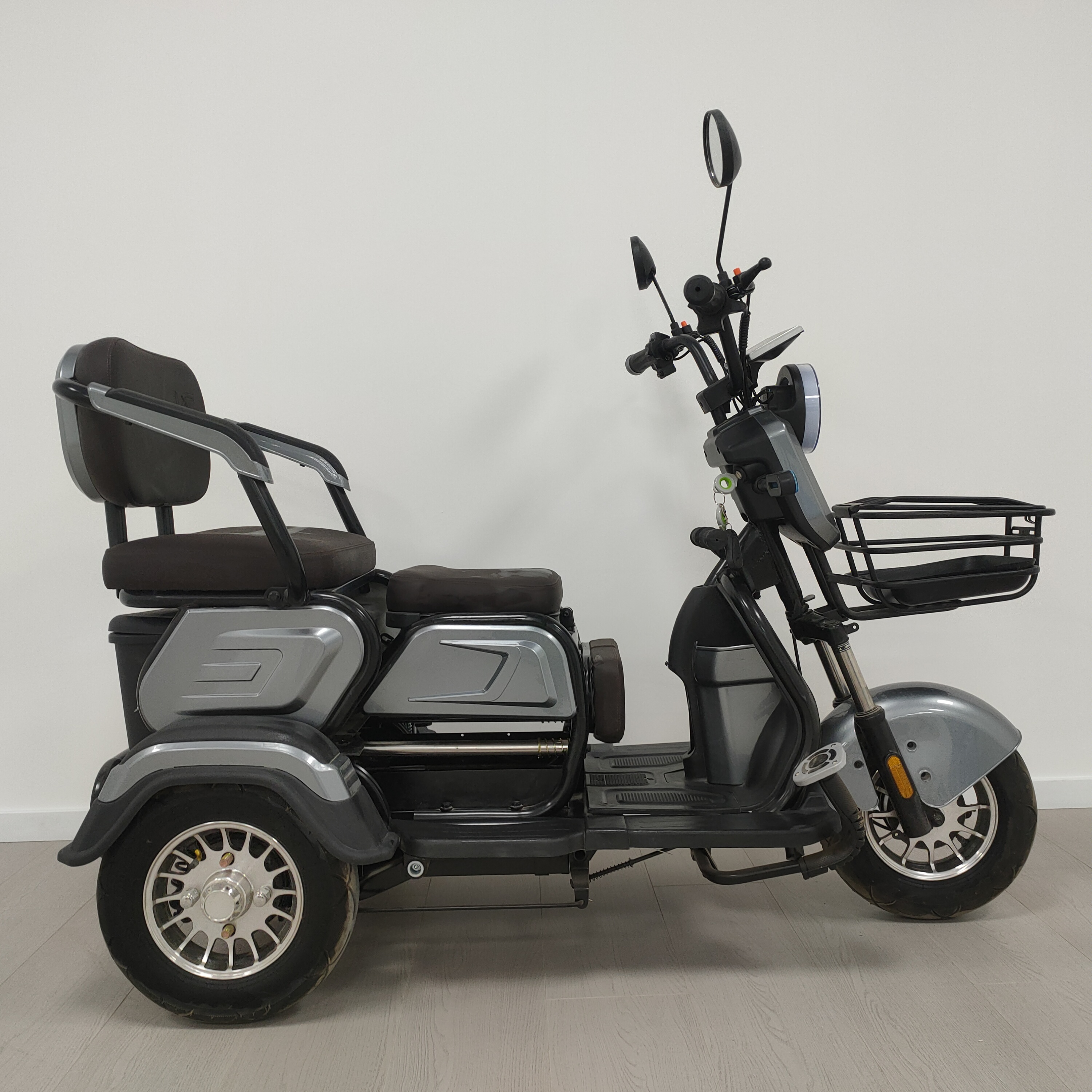 Cheap Three Cycle Motors Reliable Tricycles for All