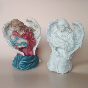 Good Quality Mother Virgin Mary and <strong>Baby</strong> <strong>Jesus</strong> in Angel Wing Resin Nativity Statue <strong>Figurine</strong> - Product Image 5