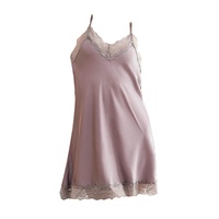 Vêtements de nuit sexy en soie de haute qualité pour femmes, robe de nuit en satin à taille élastique, longueur au genou avec logo sur le devant