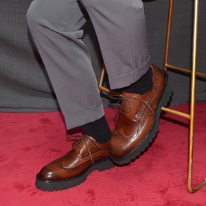 Zapatos Derby Marrones de Lujo Hechos a Mano con Cuero de Grano Completo, con Cordones, Transpirables, Ligeros, con Suela de Goma Antideslizante y Versátiles - Product Image 6
