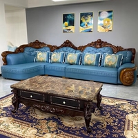 Elegante Wohnzimmer-Sofagarnitur aus Massivholz mit Schnitzereien