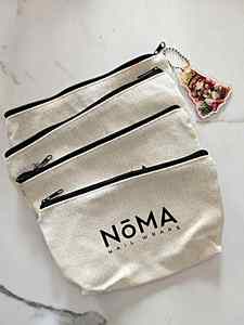 Travel <b>Canvas</b> Cosmetic <b>Bag</b> with Zipper Closure <b>Large</b> Capacity & Washable Handled Organizer for Daily Use - Product Image 6