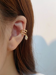 ต่างหูเพชรทองคำ 18K แบบสามวง Xinfly พร้อมจี้รูปทรงข้าวหลามตัด เครื่องประดับทรงเรขาคณิตแบบห่วง - Product Image 6