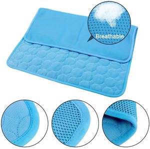 Sommer Selbst kühlende Matte Hund Katze Wasserdichtes Haustier Isomatte Druck Aktiviertes <span class=keywords><strong>Gel</strong></span> Welpe Haustiere Kühl matte - Product Image 3