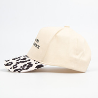 Gorra de Béisbol Personalizada de Dos Tonos con Estampado de Leopardo, Logotipo Bordado, Color a Juego, Ajustable con Cierre a Presión, Estilo Casual y Deportivo