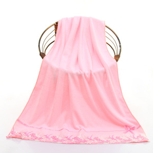 Vente en gros Chine <span class=keywords><strong>Serviette</strong></span> cadeau en dentelle Ensembles 4 pièces <span class=keywords><strong>Serviette</strong></span> <span class=keywords><strong>de</strong></span> <span class=keywords><strong>bain</strong></span> pour le visage Ensembles <span class=keywords><strong>de</strong></span> serviettes en microfibre pour mariage - Product Image 5