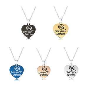 Collar con Corazón <span class=keywords><strong>Mi</strong></span> <span class=keywords><strong>Mama</strong></span> - Regalo Sentimental para Mamá y Madres - Product Image 2