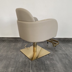 Silla de Estilismo para Barbería y Salón de Belleza Z Barber Supplies, Silla de Salón Gris con Detalles en Dorado, Mueble Hidráulico Reclinable para Peluquería - Product Image 4