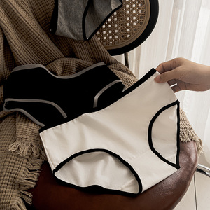 Braguitas de algodón sin costuras para mujer, de cintura media, estilo hipster, color negro y blanco, tejido liso, deportivas, frescas y sin marcas, para uso diario. - Product Image 3