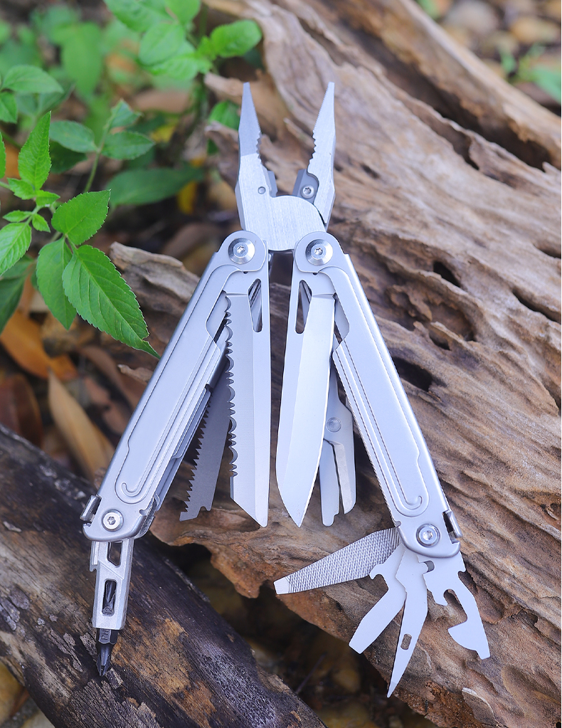 GHK21 18-in-1 Foldable Multitool Pliers Stainless Steel New Design Outdoor Saw Blade File Driver Knife Scissors Screwdriver DIY