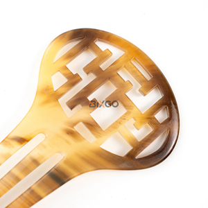 Bâtonnet à cheveux artistique en corne de buffle à double spirale, fait main, en matériau durable, accessoires pour cheveux pour les détaillants de boutiques haut de gamme - Product Image 4