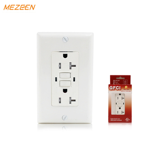Tomacorriente GFCI resistente a manipulaciones de 20 amperios para América, 120V/60Hz, con autoprueba - Product Image 6