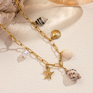 Collier en acier inoxydable plaqué or PVD 18K océan Collier tendance coeur coquille céramique corail étoile de mer conque escargot de mer poisson perle coquille - Product Image 4