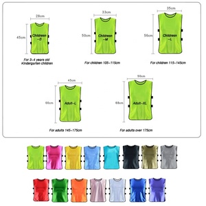 Match d'entraînement de football respirant pour jeunes adultes Haut sans manches Logo de club personnalisé utilisant la technique de sublimation Nom des sports de plein air - Product Image 1
