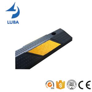 車のホイールストッパー駐車場ゴム製 - Product Image 4