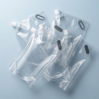Pochettes de recharge liquide en gros, pochettes transparentes à bec verseur, emballages souples transparents pour eau et jus avec poignée