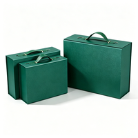 Coffret Cadeau Vert Personnalisé, Boîte Cadeau de Luxe OEM ODM avec Poignée en Cuir PU pour Cadeaux de Fête et d'Affaires
