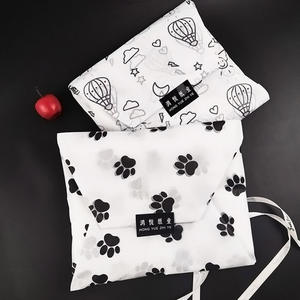 Papel de Seda Decorativo Ecológico con Diseño de Dibujos Animados, Hojas Suaves <span class=keywords><strong>para</strong></span> Envolver, Venta al por Mayor <span class=keywords><strong>para</strong></span> Floristerías y <span class=keywords><strong>Tiendas</strong></span> de Regalos - Product Image 2