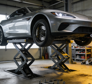 Elevador de Tijera para Coche para Garaje con Bloqueo Automático de Seguridad, Ideal para Reemplazo de Neumáticos, Servicio de Frenos, Reparación Rápida - Product Image 2