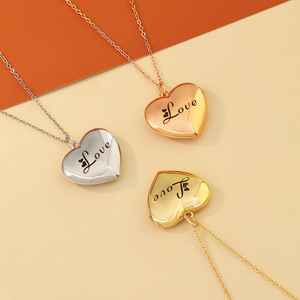 Collar con colgante de corazón de amor con impresión en Color de foto personalizada para niños, regalos de mamá <span class=keywords><strong>y</strong></span> papá, collar con nombre <span class=keywords><strong>y</strong></span> letras con logotipo personalizado - Product Image 2