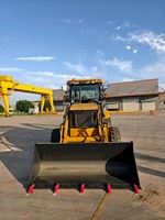 388T Backhoe Loader 8.5Ton 9Ton Berat 115HP Mesin Multifungsi Konstruksi Penggalian dan Pemuatan