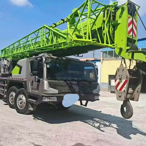 Grue mobile Zoomlion d'occasion de 70 tonnes ZTC700, grue à flèche télescopique hydraulique sur camion, utilisée aux Philippines - Product Image 2