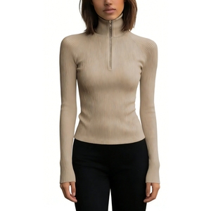 Haut côtelé à col roulé et demi-zip pour femme - T-shirt moulant décontracté à manches longues en maille tendance - Product Image 4