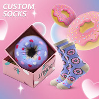 Vente en gros de chaussettes personnalisées amusantes en boîte cadeau, chaussettes décontractées en jacquard