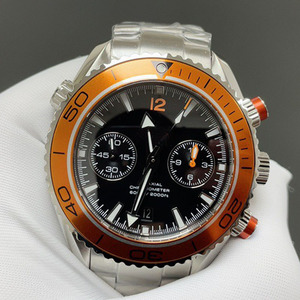 Orologio Subacqueo da Uomo Seiko con Movimento al Quarzo Cronografo, Sea <span class=keywords><strong>Master</strong></span> Sport, Cassa e Cinturino in Acciaio Inossidabile di Lusso, Lancette Luminose - Product Image 2