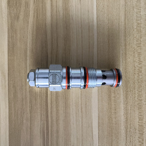 Vanne d'équilibrage SUN CBCALHN, régulation de pression filetée, hydraulique, 315 bars, 40 L/min, acier au carbone - Product Image 1