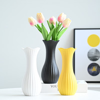 Vas Keramik Modern Grosir dengan Set Bunga Tulip atau Magnolia Artificial untuk Dekorasi Meja Rumah, Kantor, dan Pernikahan