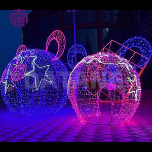 Arche Lumineuse de Noël en Forme de Cœur, Sculpture LED Étanche IP65 pour Intérieur/Extérieur, Spectacle Lumineux pour Sites Touristiques - Product Image 4