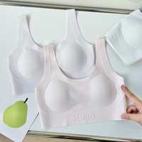 Soutien-gorge d'entraînement sans couture pour filles, couleur nude beige, bretelles spaghetti, débardeur pour enfants, sécurité de classe A, vente en gros, personnalisation OEM
