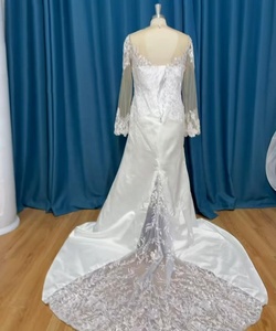 Vestido <span class=keywords><strong>de</strong></span> novia <span class=keywords><strong>de</strong></span> lujo <span class=keywords><strong>de</strong></span> Dubái africano | Tren <span class=keywords><strong>de</strong></span> borde <span class=keywords><strong>de</strong></span> cristal con Apliques <span class=keywords><strong>de</strong></span> encaje con cuentas a mano | Vestido <span class=keywords><strong>de</strong></span> manga larga modesto | Aso Ebi Queen 2025 - Product Image 4