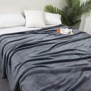 Çift Amaçlı Dört Mevsim Süt Kadife 200TC Anti-Toz Akarı Çarşaf Dört Taraflı Flanel Nevresim Takımları Çok Fonksiyonlu - Product Image 2
