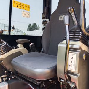 Haute qualité utilisée pour les mini-pelles CAT 305.5E2 à vendre forte puissance avec moteur central et composants de pompe - Product Image 5