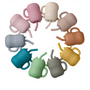 Assiette à ventouse en silicone de qualité alimentaire anti-déversement avec base robuste pour l'alimentation et le sevrage des bébés 24,5 cm x 21,2 cm x 3,1 cm Fabriquée au Vietnam - Product Image 4