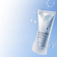 Nettoyant Visage Medicuba Améliore la Qualité de la Peau Points Noirs Nettoyage en Profondeur Mousse Nettoyante Zéro Pores en Capsules 120g