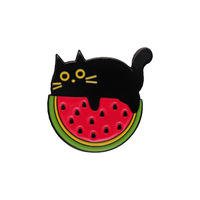 Broche en métal de dessin animé créatif fruit fraise pastèque avec chat noir mignon Animal Orange citron broche