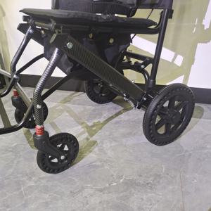 Sillas de ruedas para adultos Silla de transporte Ligera plegable con mango giratorio, sillas de ruedas de viaje plegables portátiles - Product Image 4