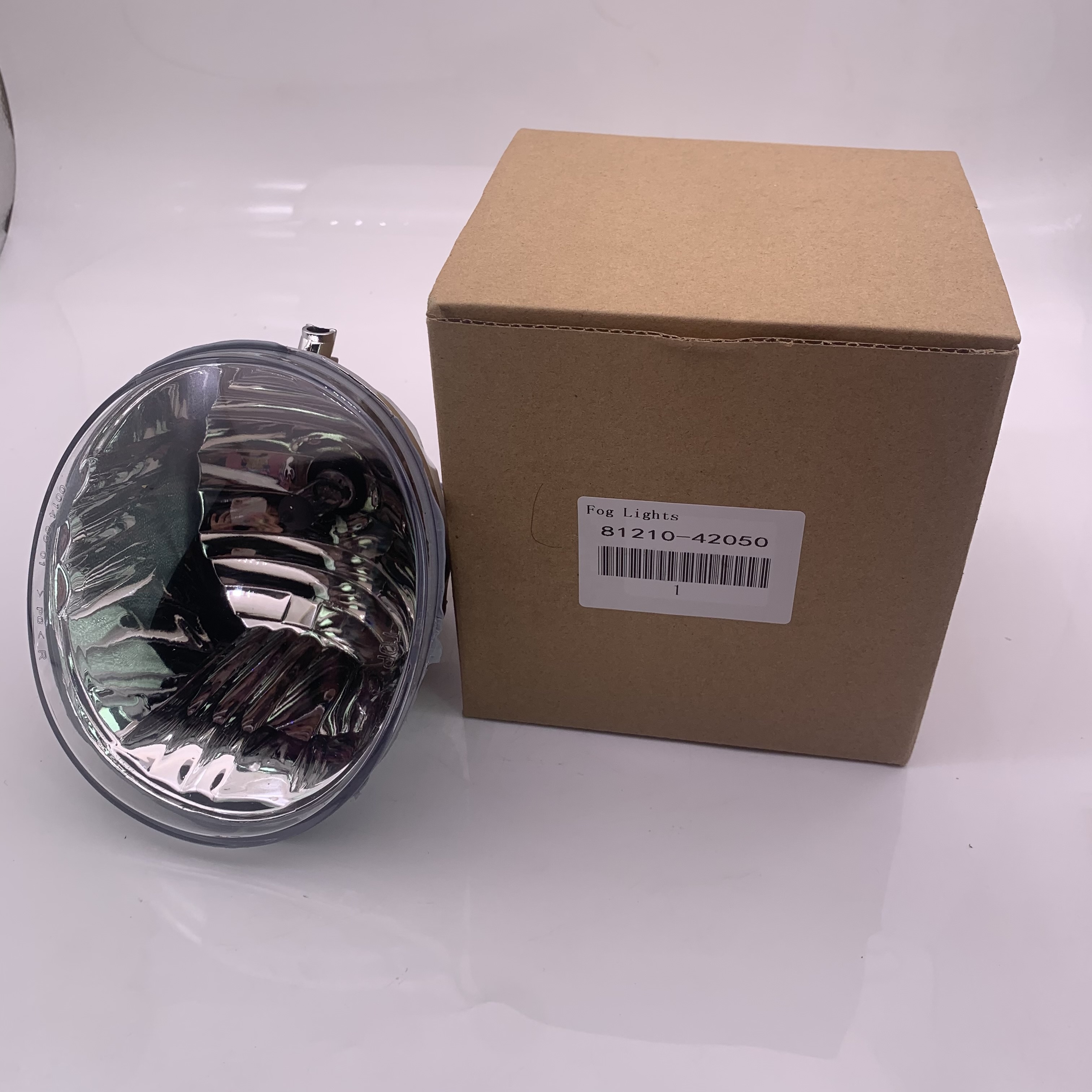 自動車照明システム部品フォグランプ81210-42050