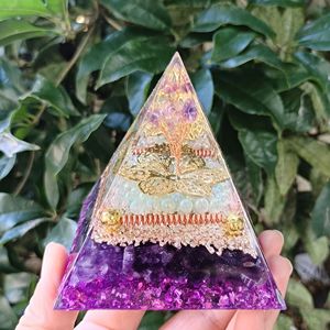 Pyramide en résine époxy avec galets de cristal, 8 cm, motif floral, arbre d'améthyste, décoration d'intérieur, ornement de bureau, cadeau - Product Image 3