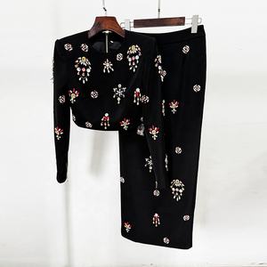 OUDINA ünlü moda artı boyutu XXXL boncuklu elmas kısa üst Midi uzun etek iki parçalı elmas setleri kadınlar 2 parça etek seti - Product Image 6